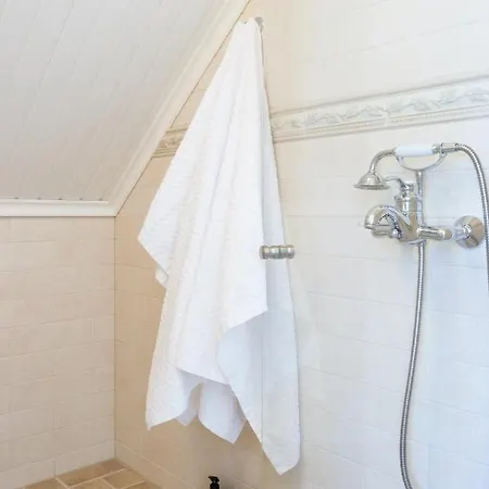 B&B B&B Kaepylaen Helmi 탐페레