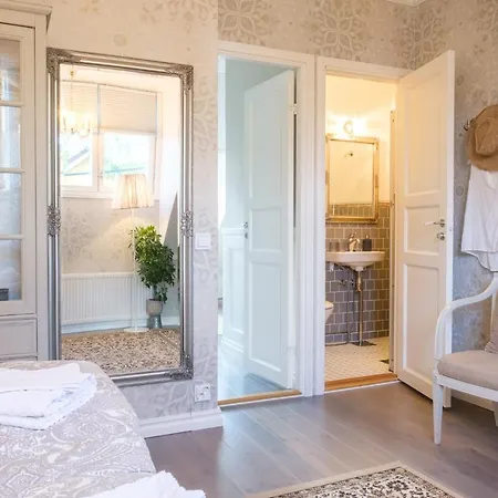 B&B Kaepylaen Helmi Tampere