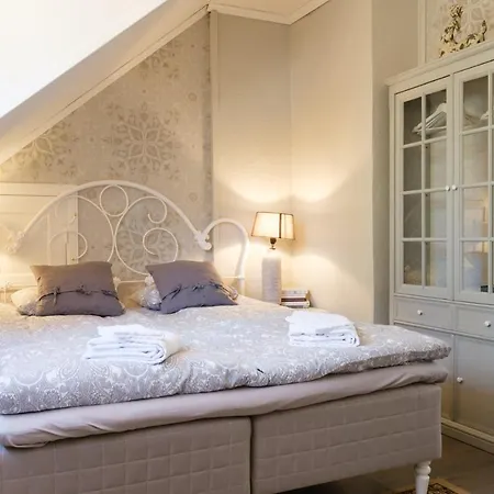 Bed & Breakfast B&B Kaepylaen Helmi *