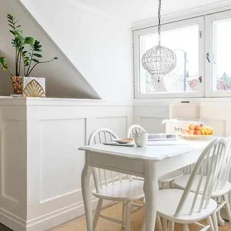 B&B Kaepylaen Helmi Bed & Breakfast Tampere