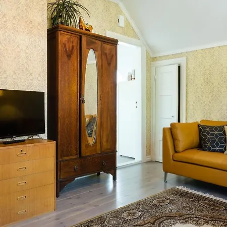 Bed & Breakfast B&B Kaepylaen Helmi Tampere